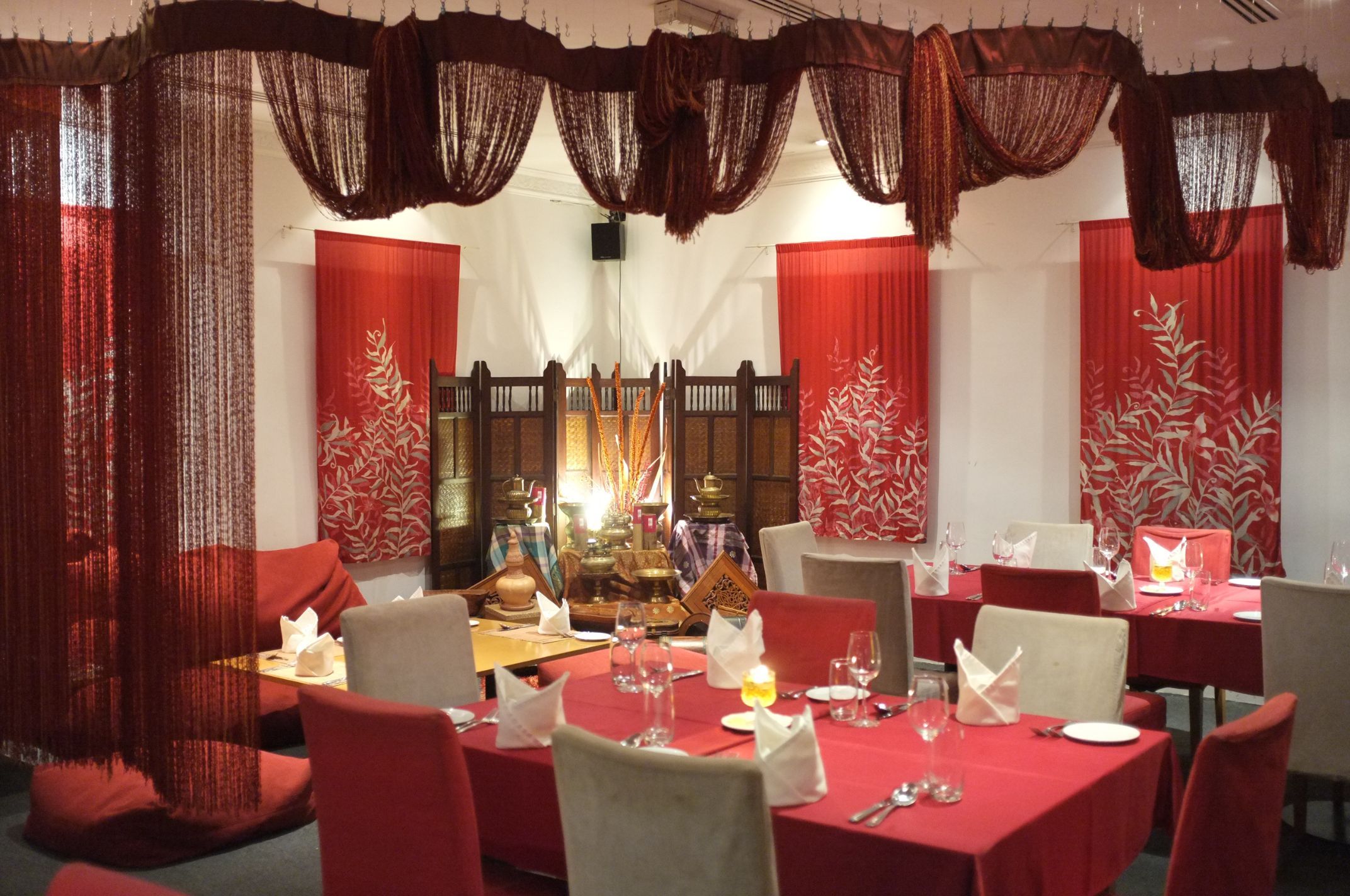 Enak KL– One of the Must-Visit Restaurants in Kuala Lumpur.jpg