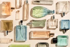 How-to-start-a-perfume-brand-online-9-300x200.jpg