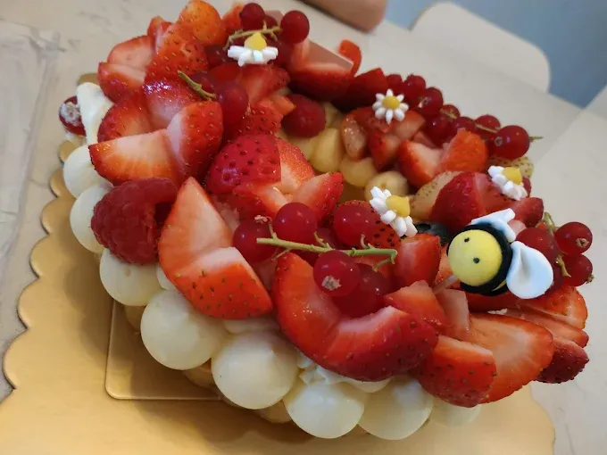 M Cake Boutique– Best Cake Delivery in Selangor, Malaysia.webp