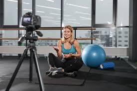 Overcoming-Challenges-in-Online-Fitness-Coaching.jpg