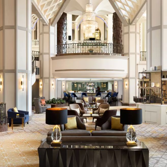Pavillions Lounge.jpg