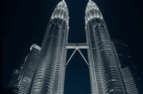 Petronas Twin Towers - The Iconic Skyscrapers.png